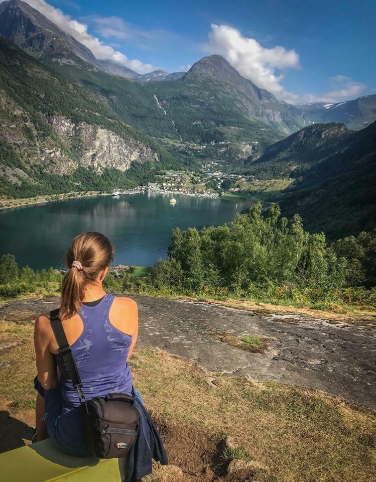 Solhaug Fjordcamping Гайрангер Екстериор снимка
